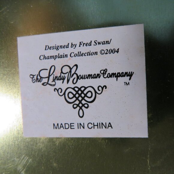 Small Snowy Scene Tin Mini Box LIKE NEW 5" - Picture 8 of 11